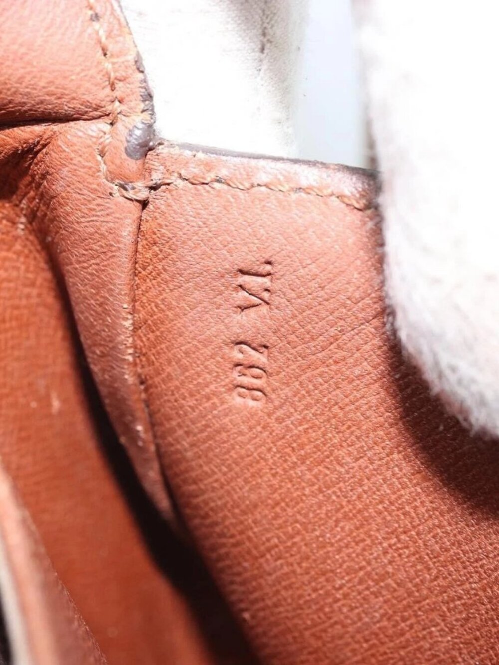 LOUIS VUITTON Monogram Saint Cloud PM Shoulder Bag M51244 LV Auth BA10464 - Picture 8 of 11